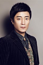 陆剑峰（何中华饰演）