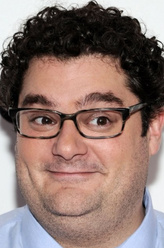 Bobby Moynihan（鲍比·莫尼汉饰演）